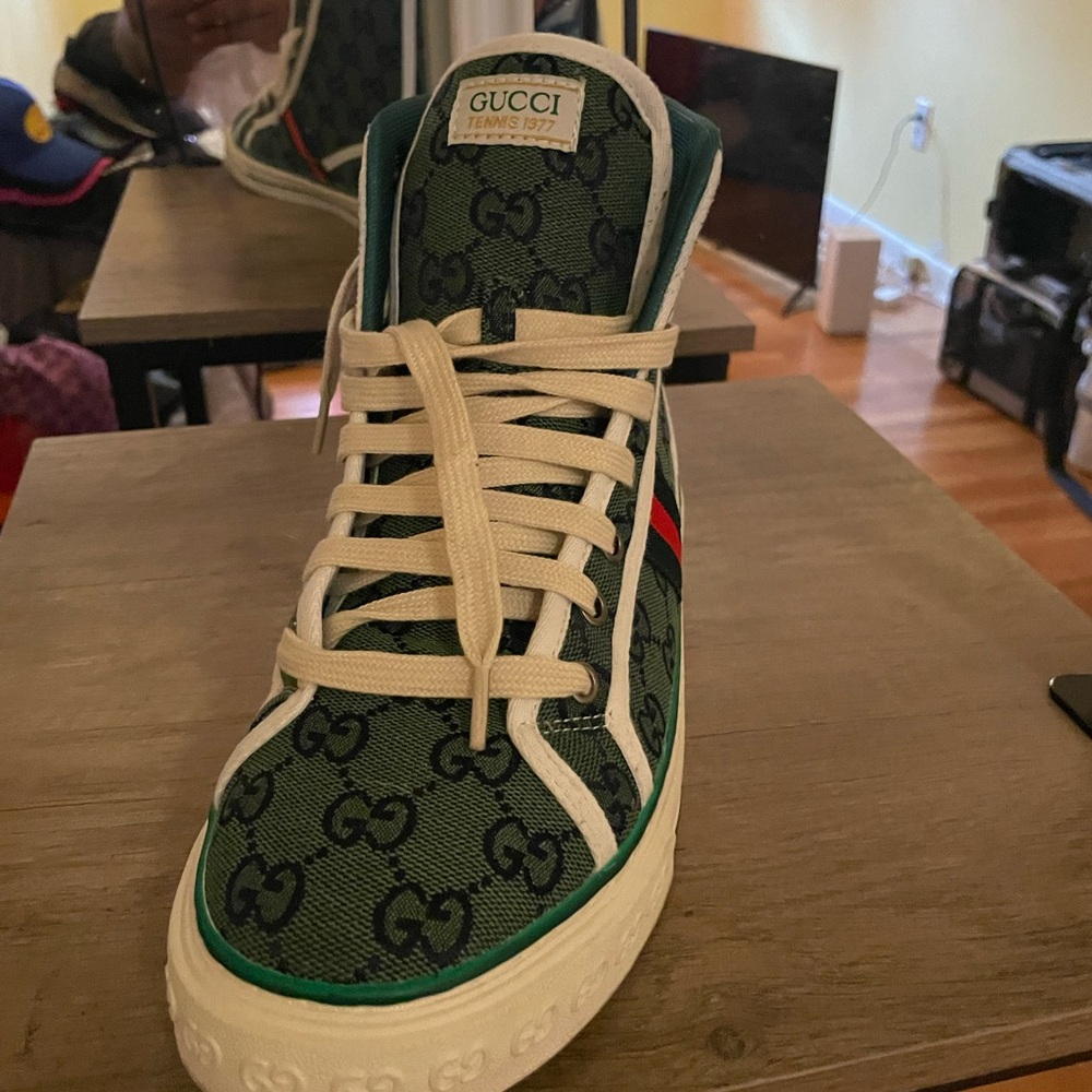 Gucci tennis sneakers 77 are one of my favorites